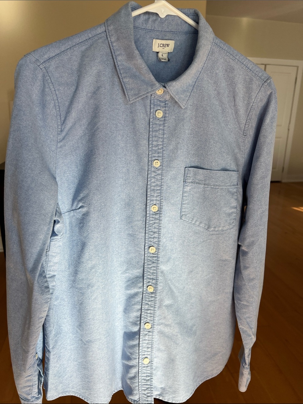 J. Crew Light Blue Button-Up Oxford Shirt in Signature Fit, size Large